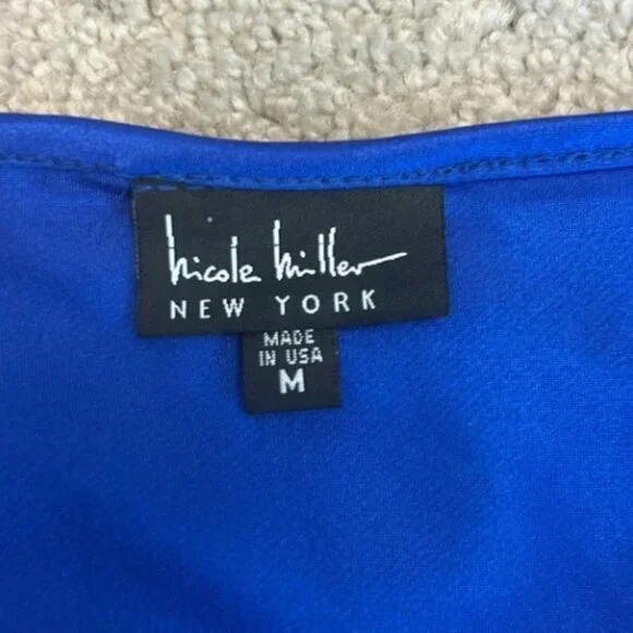 Nicole Miller Royal cobalt blue satin short sleeve draped cowl neck blouse, Sz M - Picture 6 of 6
